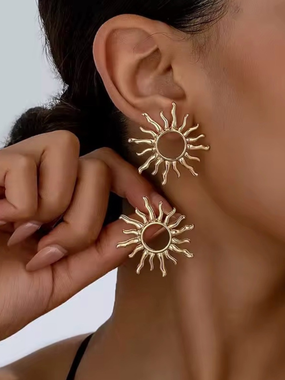 Gold Sunburst Earrings